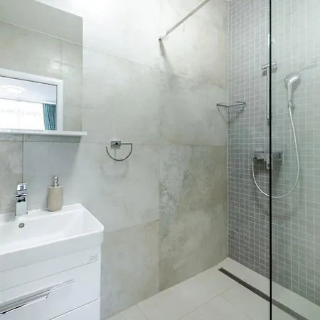 Oyo Deluxe Apartman Dubrovnik