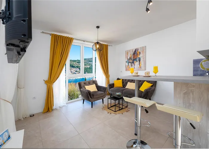 Oyo Deluxe Dubrovnik